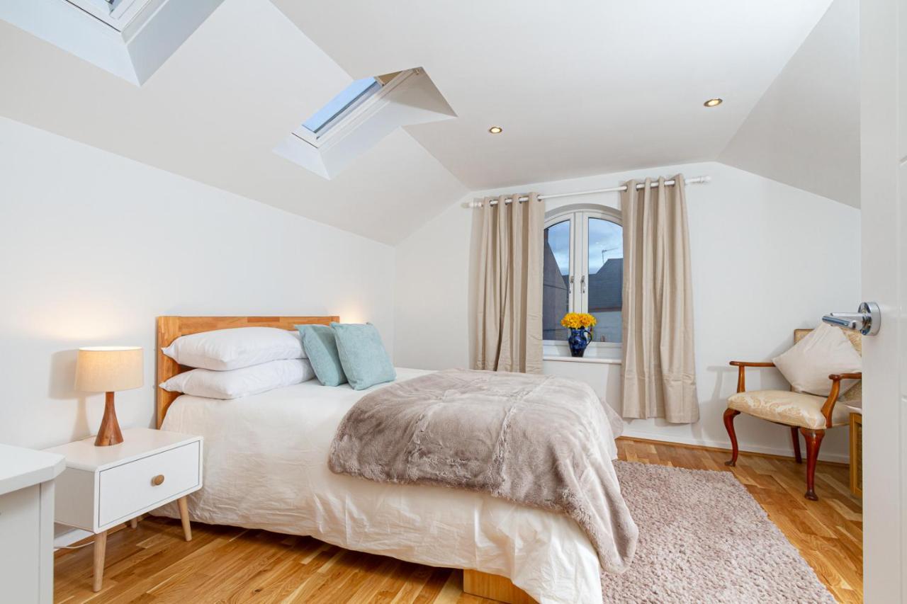 The Coach House, Centrally Located Detached Coach House Cardiff Zewnętrze zdjęcie